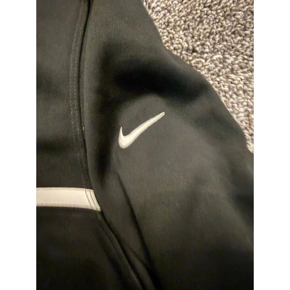 Nike displays wear